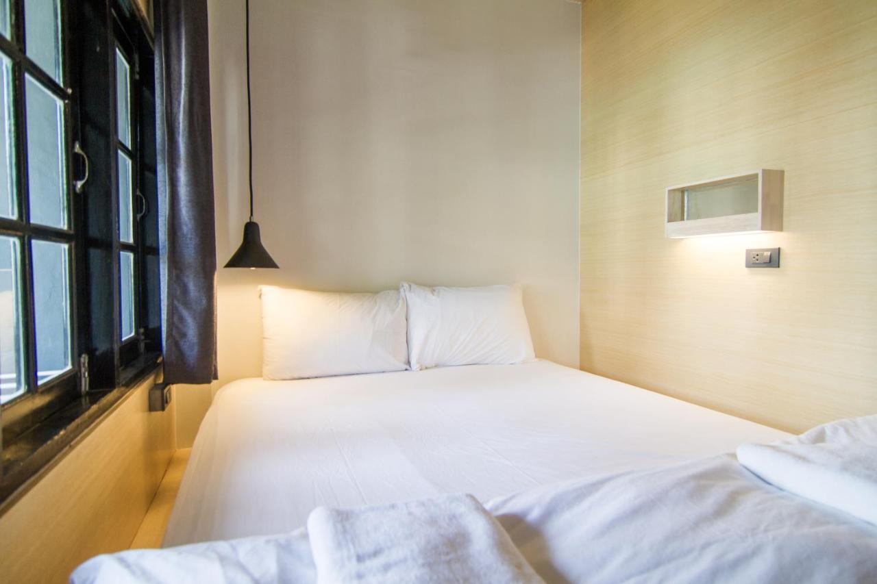 Box Poshtel Phuket Vandrehjem Eksteriør billede